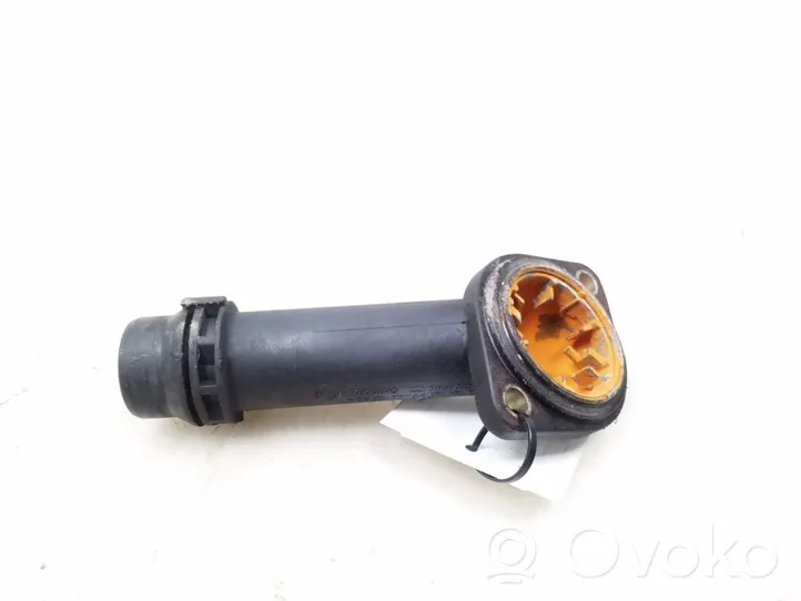 Volkswagen PASSAT B5.5 Termostato/alloggiamento del termostato 06B121121