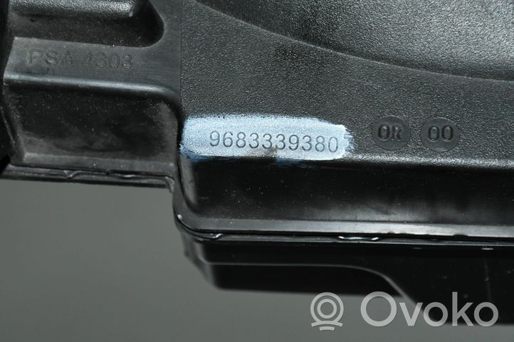Peugeot 207 Rezonator / Dolot powietrza 9683339380