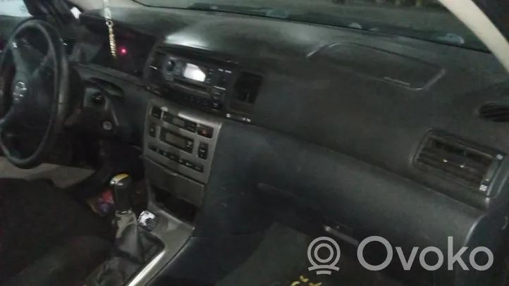 Toyota Corolla E120 E130 Užvedimo spynelės kontaktai 