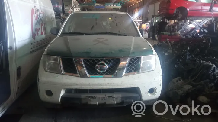 Nissan Pathfinder R51 Pare-choc avant 