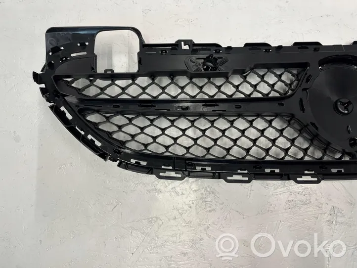 Mercedes-Benz C W206 Grille de calandre avant A2068882100