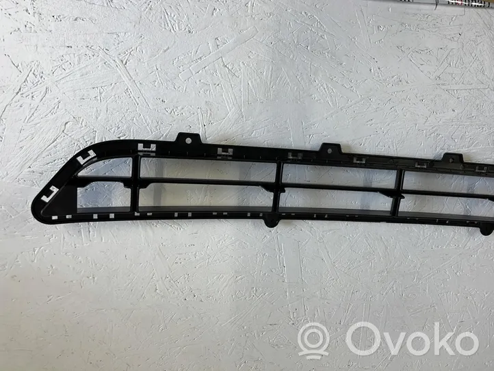 Hyundai Santa Fe Mascherina/griglia fendinebbia anteriore 86561-2W000