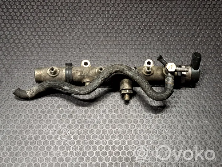 Volkswagen Touareg I Fuel main line pipe 059130090J