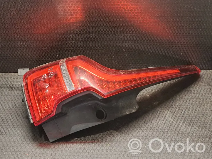 Volvo XC60 Задний фонарь в кузове 32228914