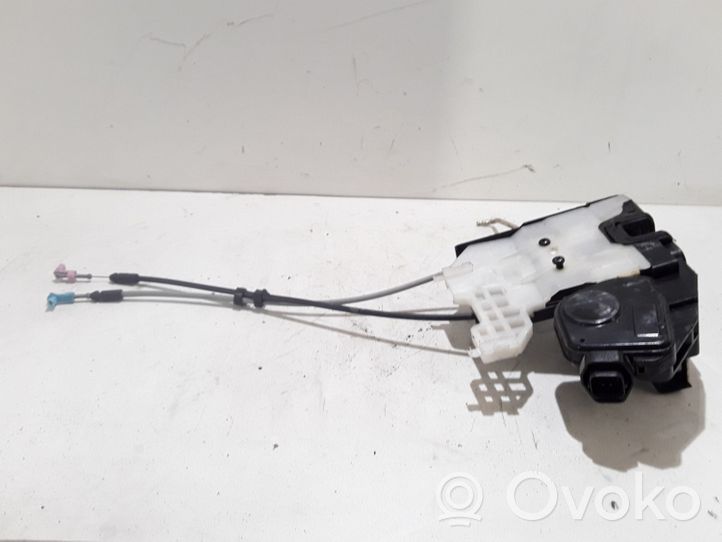 KIA Opirus Rear door lock 