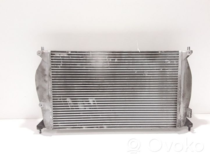 Hyundai ix 55 Chłodnica powietrza doładowującego / Intercooler 282703A00X