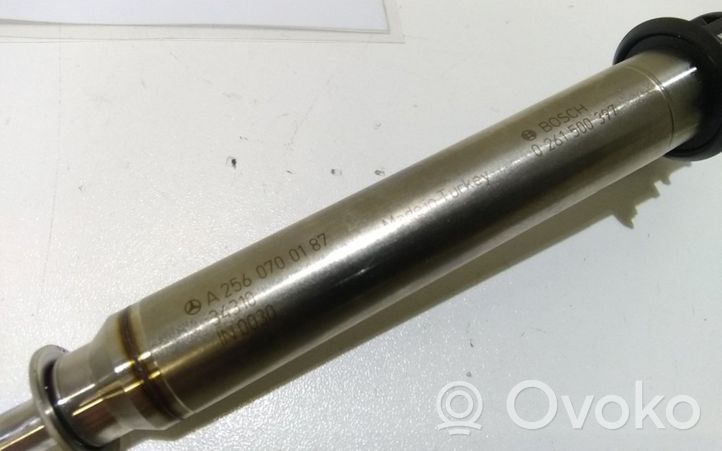 Mercedes-Benz GL X166 Injecteur de carburant A2560700187