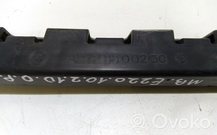 Mercedes-Benz E W212 Support de pare-chocs arrière A2128800230