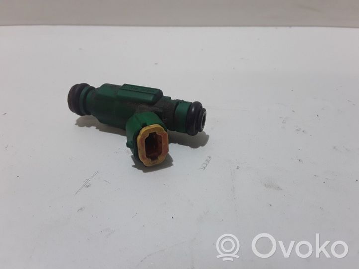 Hyundai Santa Fe Injecteur de carburant 3531037150