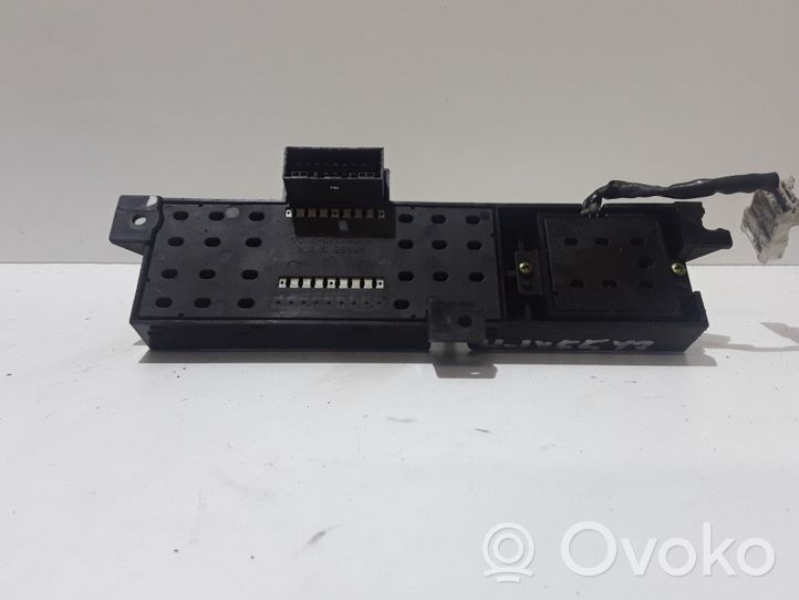 Hyundai ix 55 Seat control module 36517027002