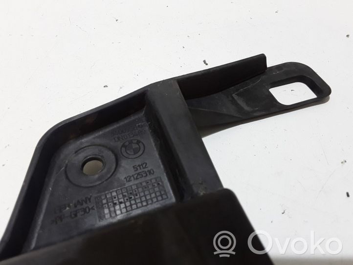 BMW X3 E83 Staffa angolare del supporto di montaggio del paraurti 3400956