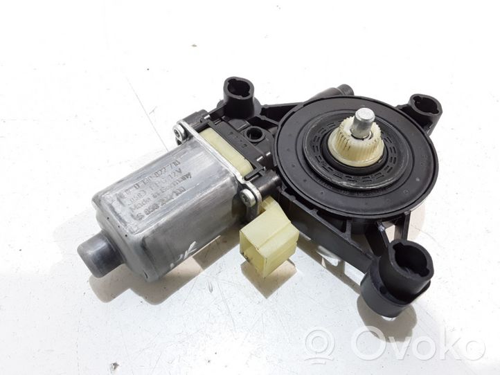 Audi A3 S3 8V Front door window regulator motor 0130822716