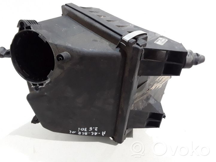 Audi A6 Allroad C5 Scatola del filtro dell’aria 4B0133835L