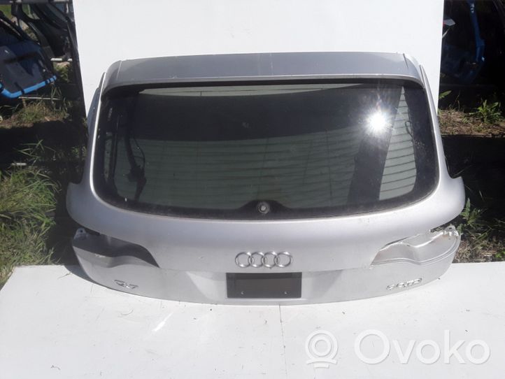 Audi Q7 4L Задняя крышка (багажника) 