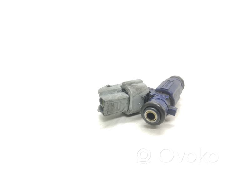 Hyundai i40 Injecteur de carburant 353102B000