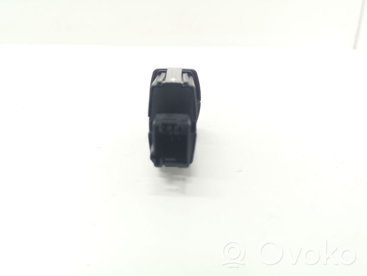 BMW 7 F01 F02 F03 F04 Включатель аварийных фонарей 9161896