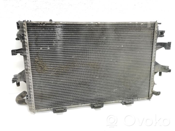 Volkswagen Transporter - Caravelle T5 Dzesēšanas šķidruma radiators 7H0121253G