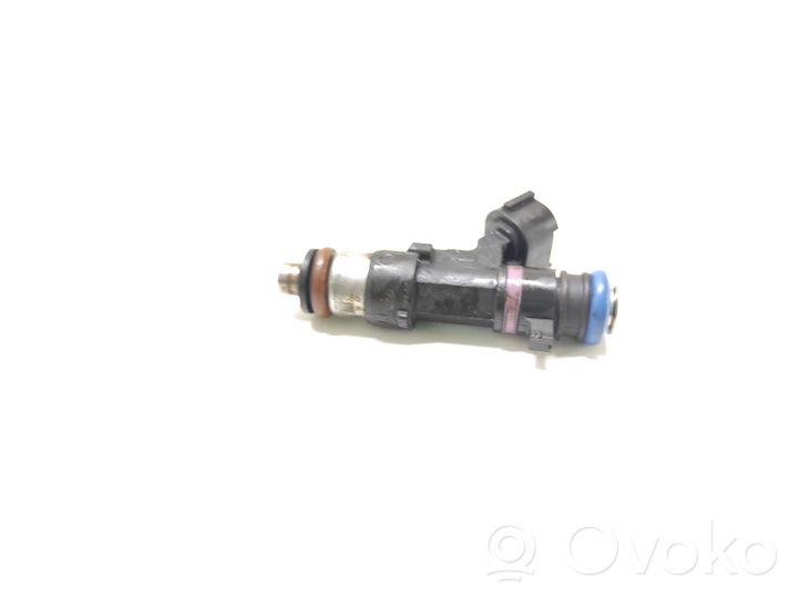 Nissan Armada (WA60) Injecteur de carburant 0280158007