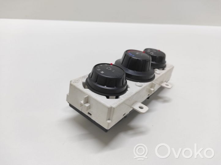 Opel Movano B Climate control unit 275100013R