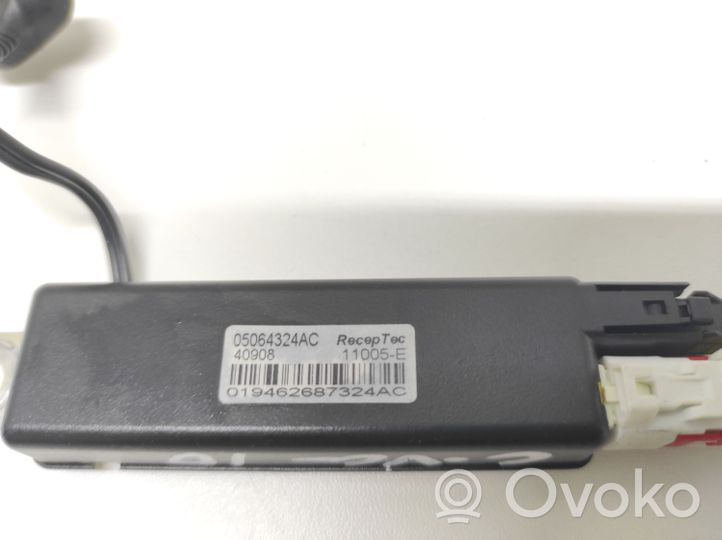 Chrysler Voyager Amplificateur d'antenne 05064324AC