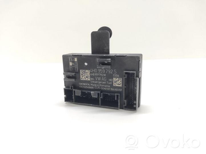 Audi S5 Oven ohjainlaite/moduuli 4H0959792S