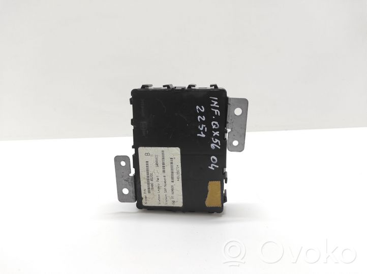 Infiniti QX56 Module confort 284B08S200