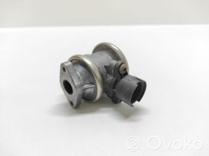 Audi TT Mk1 EGR-venttiili 72276905