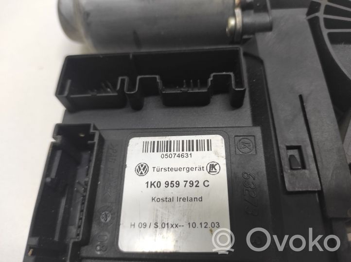 Volkswagen Touran I Motorino alzacristalli della portiera anteriore 1K0959792C