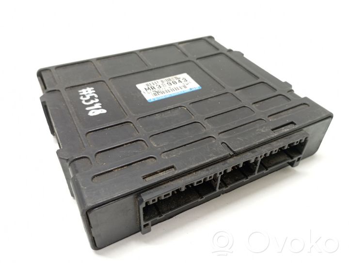 Mitsubishi Space Wagon Module de contrôle de boîte de vitesses ECU MR389043