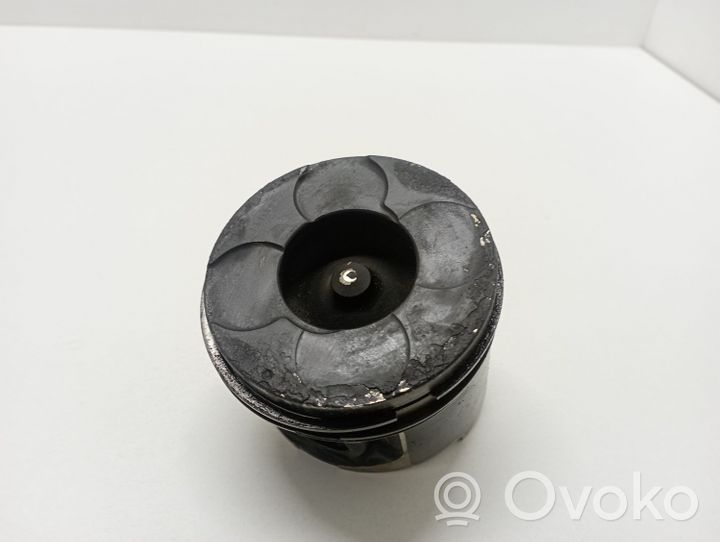 Mitsubishi Pajero Piston 0611062