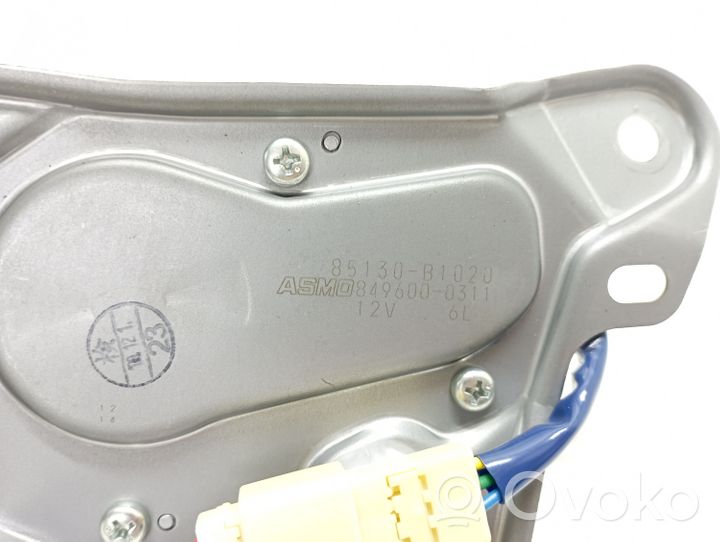 Daihatsu Sirion Двигатель стеклоочистителя заднего стекла 85130B1020
