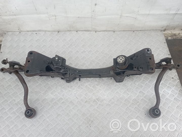 Lexus GS 300 400 430 Priekinis traversas 