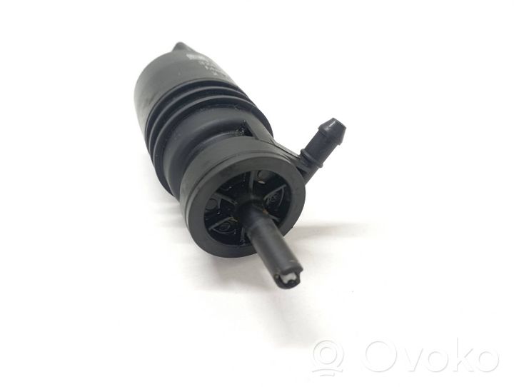 Opel Antara Windscreen/windshield washer pump 13250356