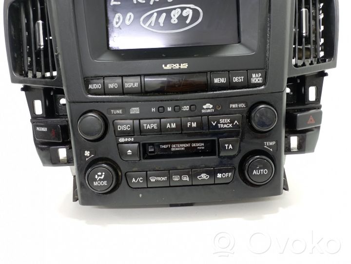 Lexus RX 300 Panel / Radioodtwarzacz CD/DVD/GPS 8612048100