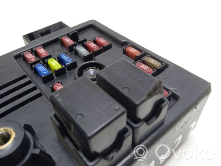 Chevrolet Captiva Fuse box set 9682108282