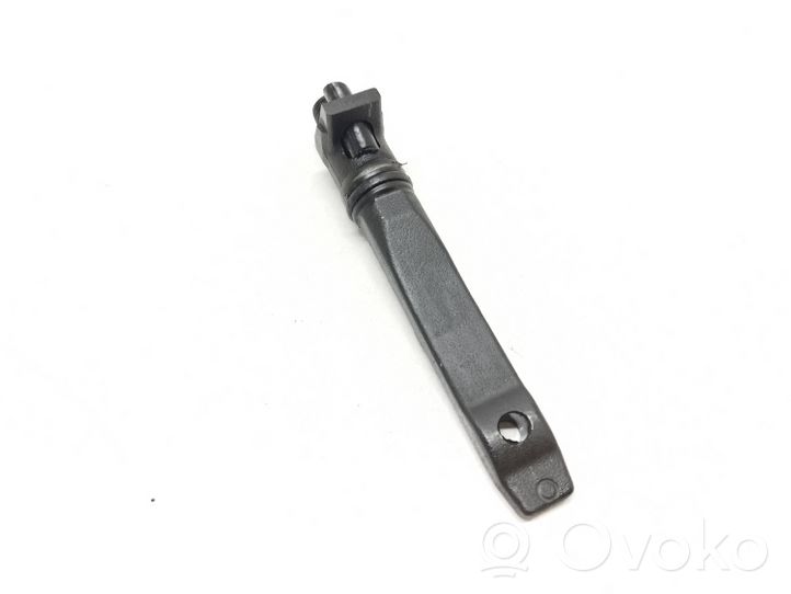 Opel Vectra B Fuel Injector clamp holder 