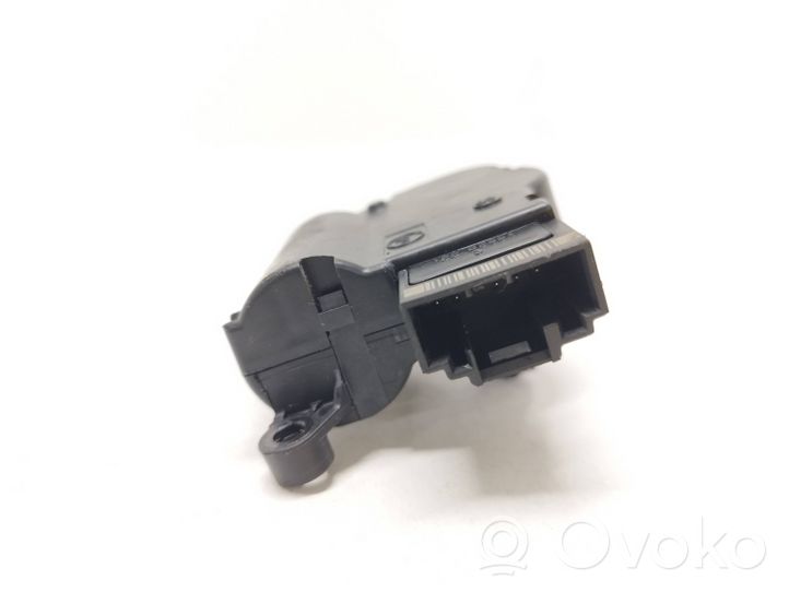 Audi Q3 8U Moteur / actionneur de volet de climatisation 5Q0907511L