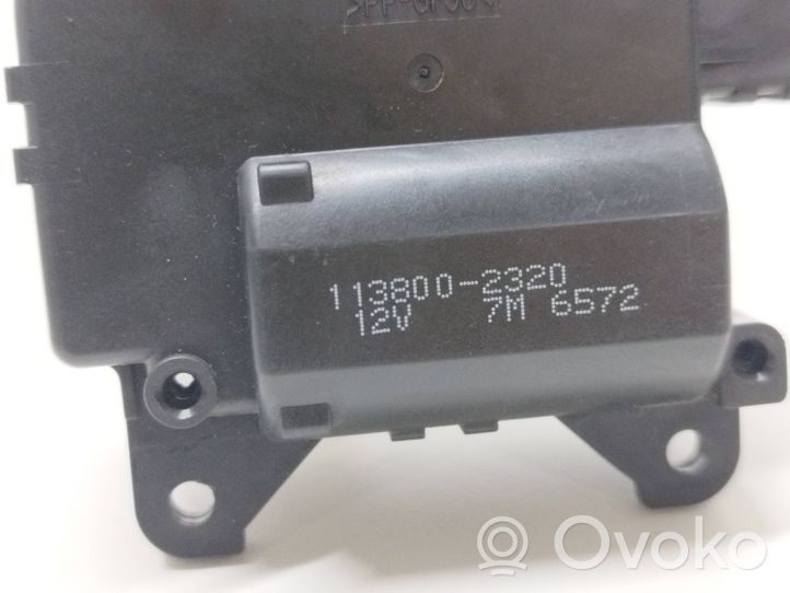 Subaru Outback Oro sklendės varikliukas 1138002320