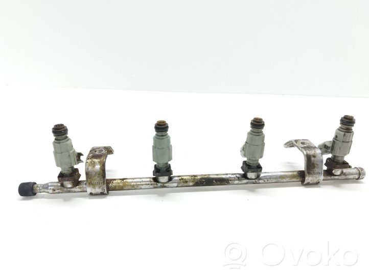 Chrysler PT Cruiser Fuel injectors set 04891345AA