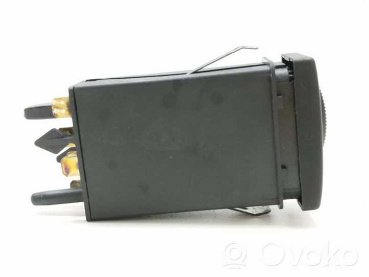 Audi A4 S4 B5 8D Windscreen/window heater switch 4D0941503B