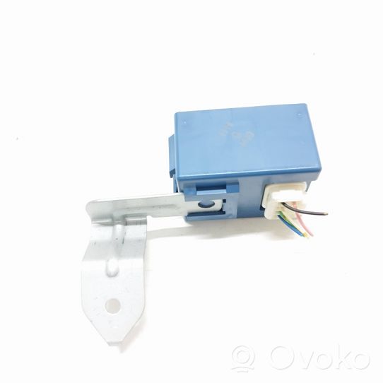 Toyota Prius (XW20) Window wiper relay 8594047010