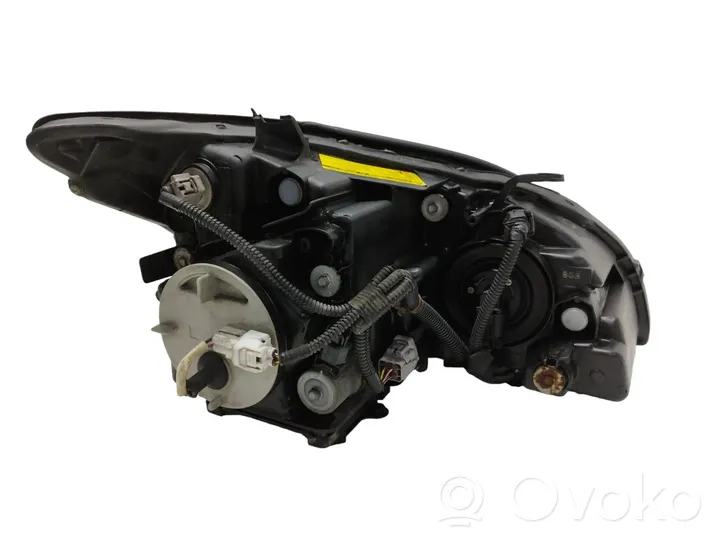 Lexus RX 330 - 350 - 400H Lampa przednia D2S35W