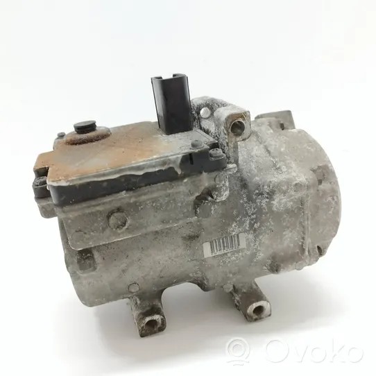 Lexus RX 330 - 350 - 400H Ilmastointilaitteen kompressorin pumppu (A/C) 8837048021