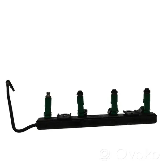 Toyota Prius (XW20) Set di iniettori 2325021020