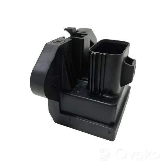 Ford Focus Relais Kraftstoffpumpe AU5A9D370FA