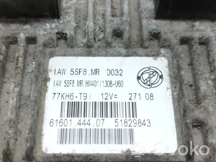 Fiat 500 Calculateur moteur ECU 51829843