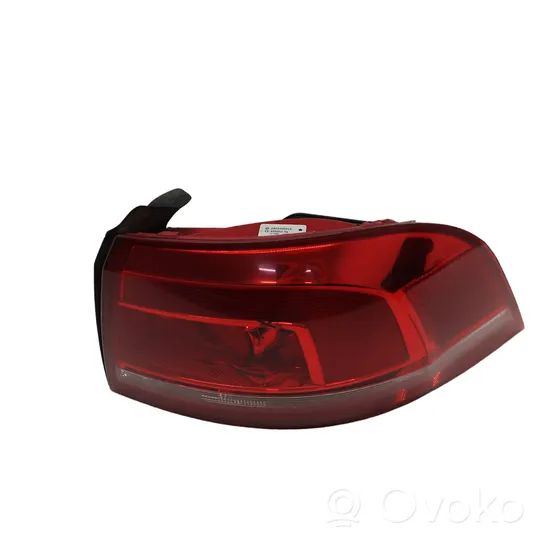 Volkswagen PASSAT B7 Rear/tail lights 3AF945096A