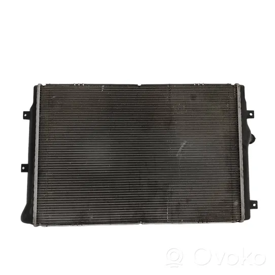 Volkswagen PASSAT B7 Coolant radiator 3AA121253