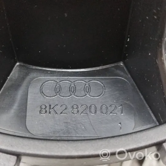 Audi Q5 SQ5 Lämmittimen puhallin 8K2820021