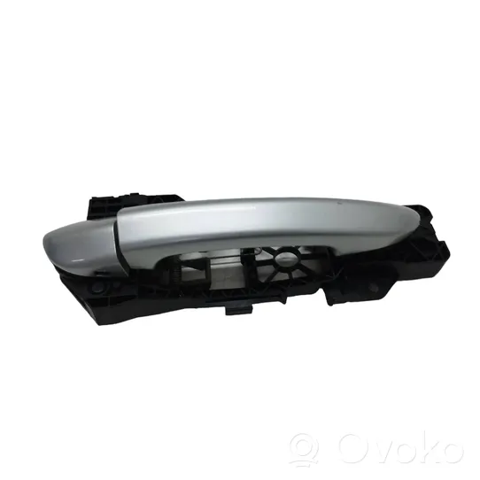 Volkswagen PASSAT B7 Front door exterior handle 